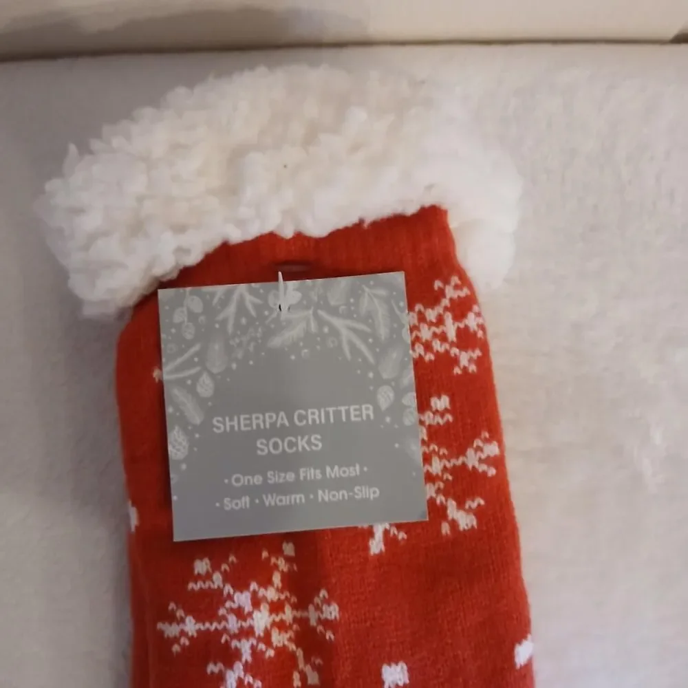 Sherpa Critter Red Slipper Socks Penguin & Snowflake Design Warm Cozy